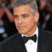 George Clooney queria dar a seus gêmeos uma 'agitação justa na vida', então ele se mudou com sua família para uma fazenda na França, onde ninguém se importa se você é famoso