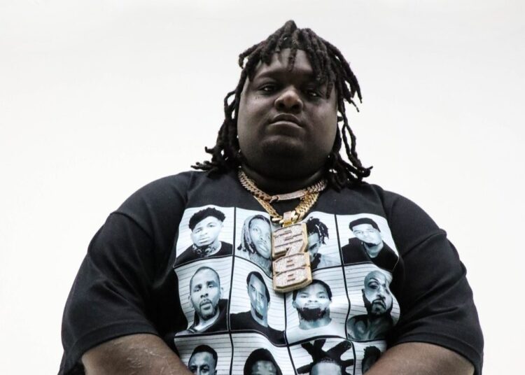 HeadHuncho Amir prova sua força na 'corrida de 50 anos'