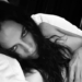 Irina Shayk posta sua foto mais ousada da cama