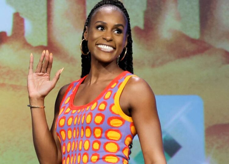 Issa Rae corre uma maratona: a ascensão das missões paralelas de celebridades | Notícias