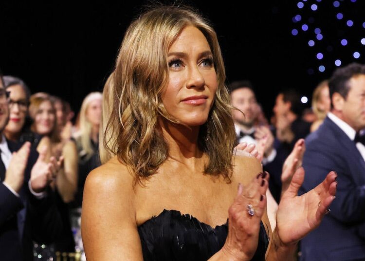Jennifer Aniston estrelará nova série adaptada de 'I'm Glad My Mom Died', de Jenette McCurdy