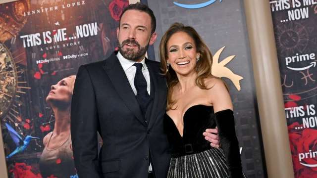 Jennifer Lopez e Ben Affleck voltando aos velhos padrões enquanto promovem filmes, afirma a fonte