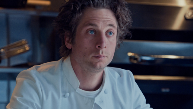 Jeremy Allen White fala sobre o desenvolvimento da voz de Hutt em The Mandalorian e Grogu