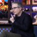 John Oliver ataca Stephen Miller com crítica de 'perdedor' – Celebrity News – Entretenimento
