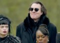 Jonathan Ross afirma que 'deixou escapar' uma pista durante seu tempo no Celebrity Traitors (BBC)