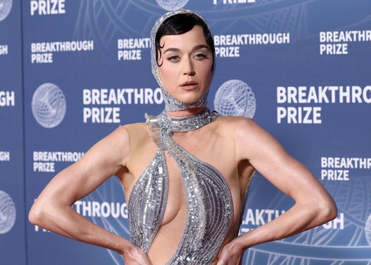 Katy Perry 'apaixonada' com Justin Trudeau e gosta dele 'MUITO' - Notícias de celebridades - entretenimento