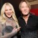 Keith Urban se esforçando para confortar Kelsea Ballerini - Fonte