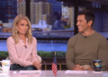 Kelly Ripa revela traço "terrível" que ela compartilha com o filho Michael