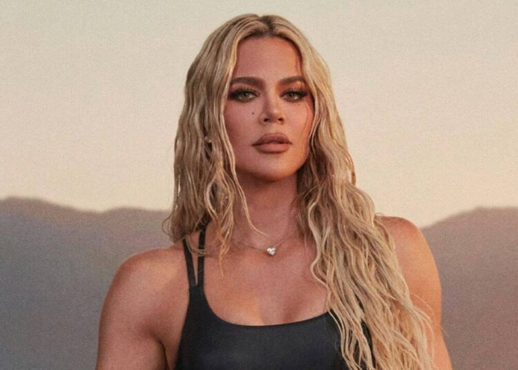 Khloe Kardashian revela que não faz sexo há mais de três anos e não tem ninguém em sua lista - Star Magazine