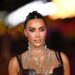 Kim Kardashian revela que sofreu aneurisma cerebral