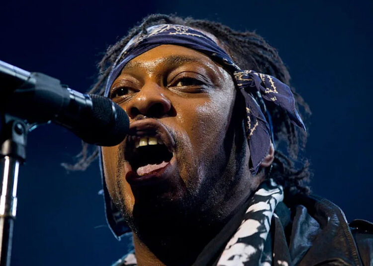 Lendário ícone do R&B D'Angelo morre aos 51 anos