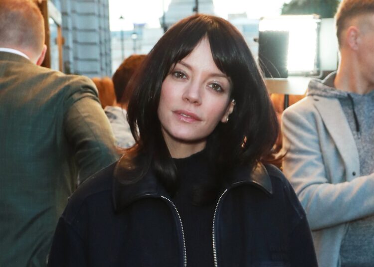 Lily Allen deve retornar com o primeiro novo álbum em sete anos
