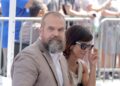 Lily Allen novas músicas sobre David Harbor Infidelity