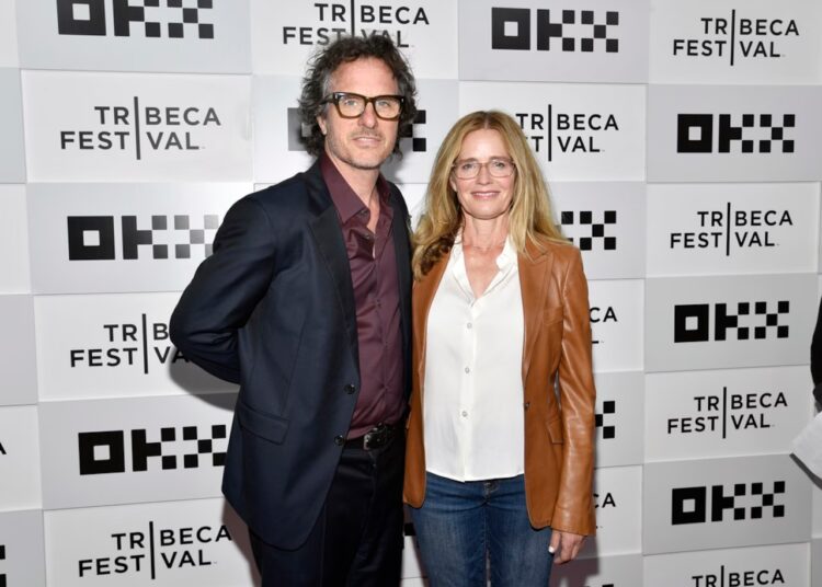 Davis Guggenheim, Elisabeth Shue