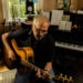 Marcus Hummon fala sobre seu novo álbum country 'Songs for Emily: the Oble'