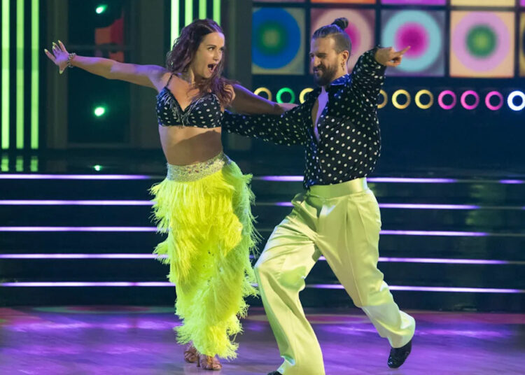 Mark Ballas tem a resposta perfeita às alegações de que recebe tratamento especial em ‘DWTS’