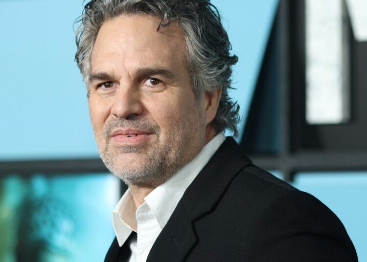Mark Ruffalo sonhou em ‘dar um soco’ em Ryan Reynolds enquanto faziam um filme juntos