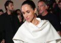 Meghan Markle ganhou tanto pela aparência de Balenciaga, de acordo com os insiders