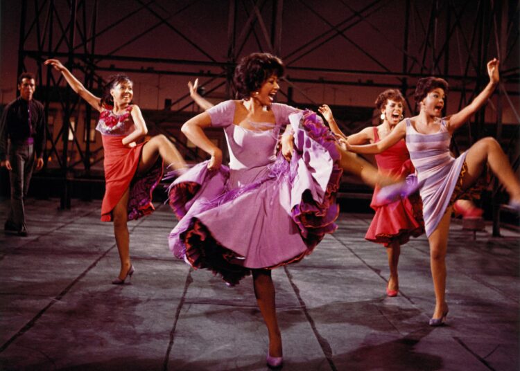 Rita Moreno em "História do lado oeste"