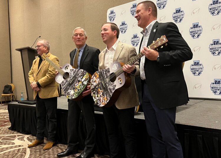 Music City Bowl em Nashville tem novo patrocinador na Liberty Mutual