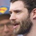 Nicholas Hoult compartilha doces lembranças de estar no set com David Corenswet