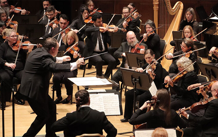 Nova Estrutura de Gestão e Diretor Musical da Youngstown Symphony