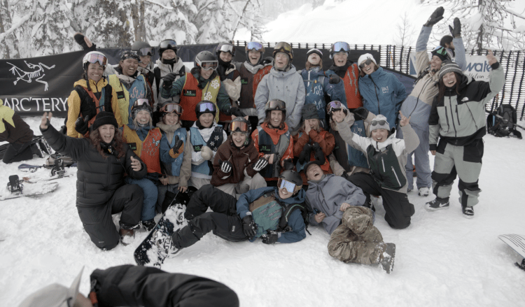 O 76º filme da Warren Miller Entertainment examina 'SNO-CIETY'