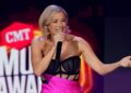 O comediante Iliza Shlesinger retorna a Milwaukee