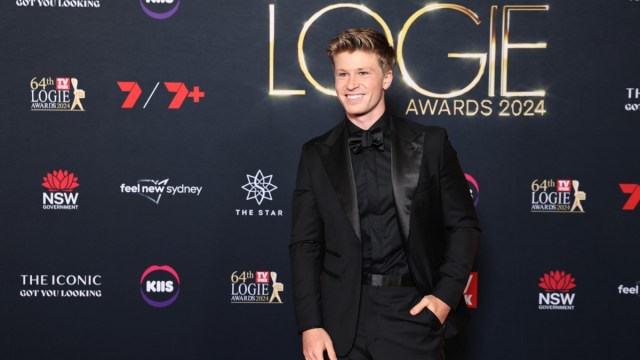 O desempenho de Robert Irwin no DWTS com mamãe Terri é ‘perfeição’, afirma a Internet