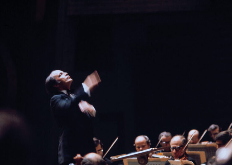 O ex-diretor musical da Filarmônica de Nova York Pierre Boulez será homenageado na próxima temporada da orquestra