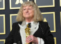 O figurinista vencedor do Oscar afirma que atores masculinos costumam usar acessórios: 'É surpreendente' - Globe Magazine