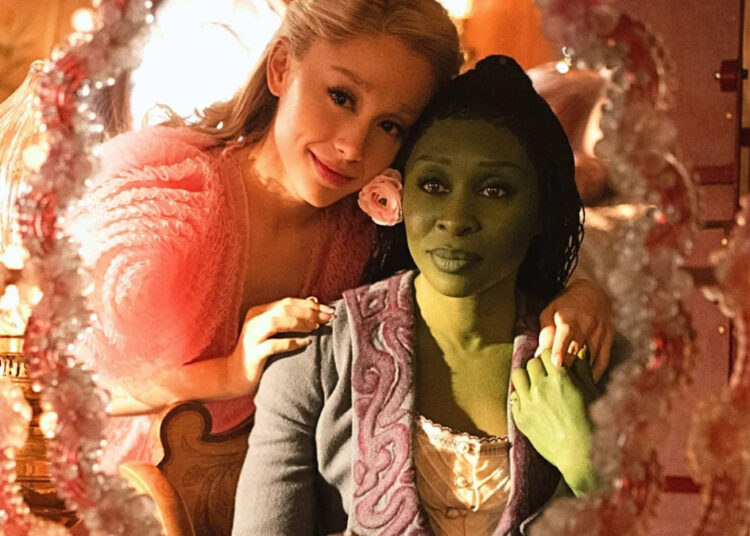 O livro pop-up 'Wicked' está chegando aos fãs bem a tempo para as festas de fim de ano