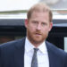 O príncipe Harry Stalker ficou a pé de Duke durante eventos de caridade na recente viagem do Reino Unido