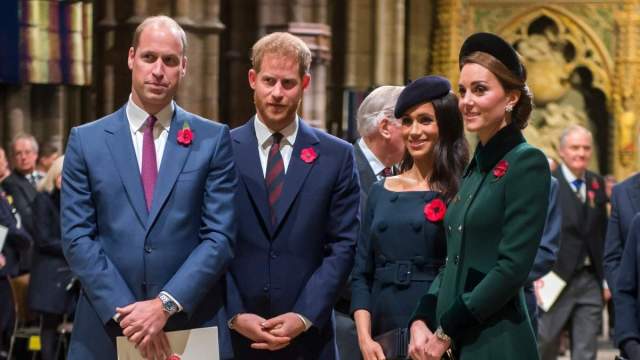 O príncipe William encontra as ações de Meghan Markle em Paris desrespeitoso com sua memória, diz a fonte