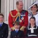O príncipe William revela a regra telefônica 'rigorosa' que ele estabeleceu para seus filhos reais