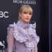 O 'realmente romântico' de Taylor Swift é destinado a Charli XCX? Os fãs não têm certeza
