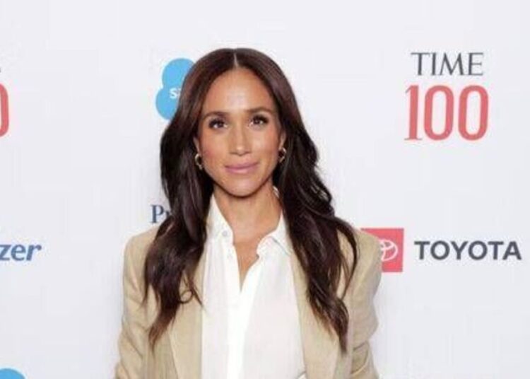O ‘novo’ estilo de Kate Middleton é na verdade uma cópia do de Meghan Markle – Celebrity News – Entretenimento