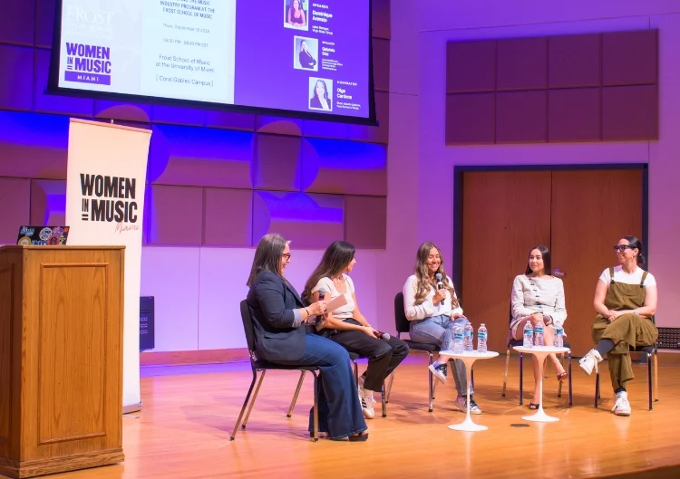 Orientação e orientação para mulheres na indústria da música