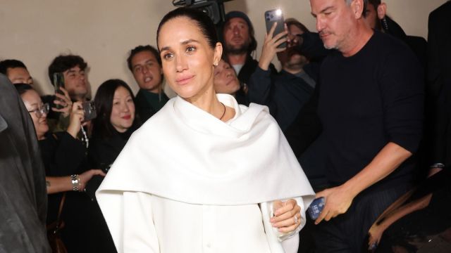 Palácio interpretará a viagem de Meghan Markle a Paris como algo maior que isso, sugere fonte