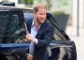 Perseguidor conhecido "dentro de jardas" do príncipe Harry duas vezes na visita do Reino Unido