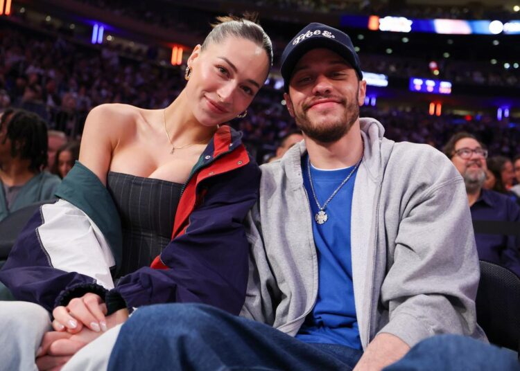 Pete Davidson voou para Minnesota para um encontro secreto à noite