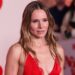 Postagem bizarra de aniversário de Kristen Bell durante o mês de conscientização sobre violência doméstica considerada 'insensível' pelos fãs - Star Magazine
