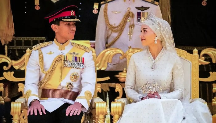Príncipe Mateen de Brunei, Anisha Isa derrete corações com revelação romântica de gravidez