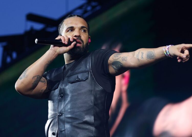 Processo UMG de Drake é rejeitado: reações de celebridades
