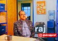 Professor faz o programa da NBC 'On Brand With Jimmy Fallon'