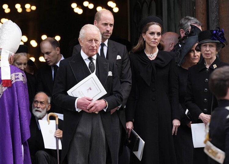 Rei Carlos e Papa Leão XIV rezarão juntos em momento ecumênico histórico no Vaticano