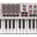 “Reimaginamos completamente o que é possível em um controlador compacto”: Akai apresenta MPK Mini IV com rodas de pitch e mod, novo teclado e saída MIDI em tamanho real