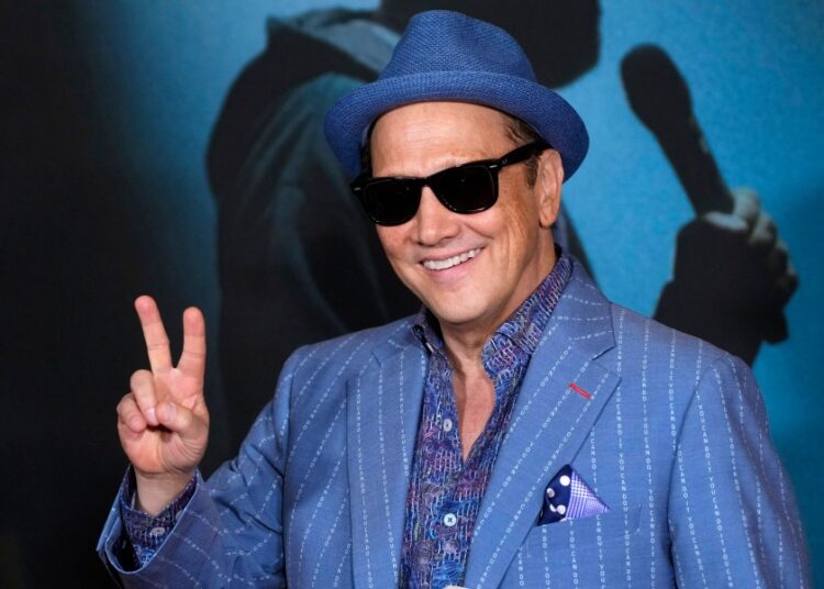 Rob Schneider se apresentará no Fox Theatre em 2026