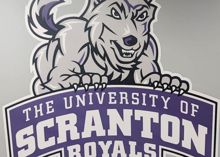 Royals permanece invicto no futebol masculino – Scranton Times-Tribune