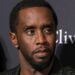 Sean 'Diddy' Combs se registra em Fort Dix para iniciar sentença de prisão